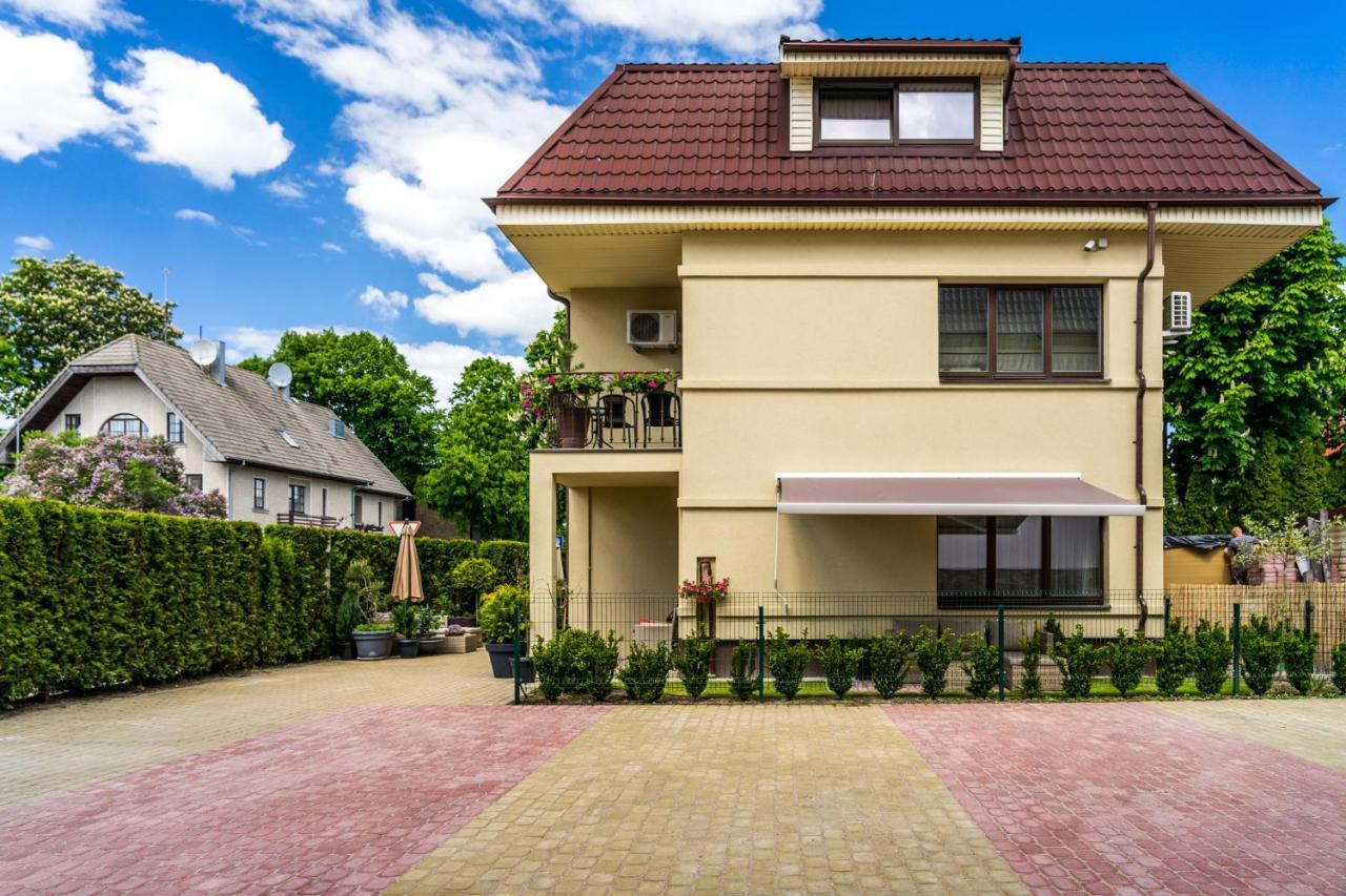 Medziotoju Apartments Паланга Экстерьер фото